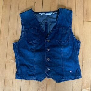 Tommy Hilfiger Jeans Fitted Button Up Vest